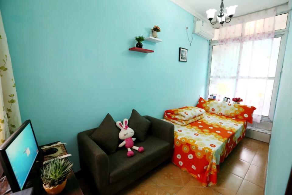 Fenghuang Little Bear Family Guest House Dış mekan fotoğraf